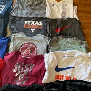 Bundle of men’s size 2xl and 3xl shirts